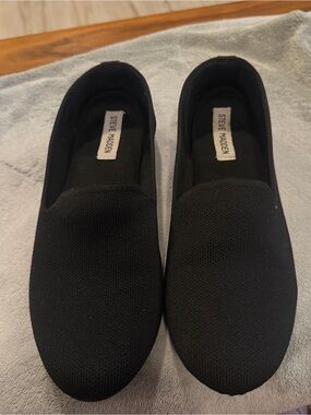 Steve Madden Black Knit Slip-On Loafers